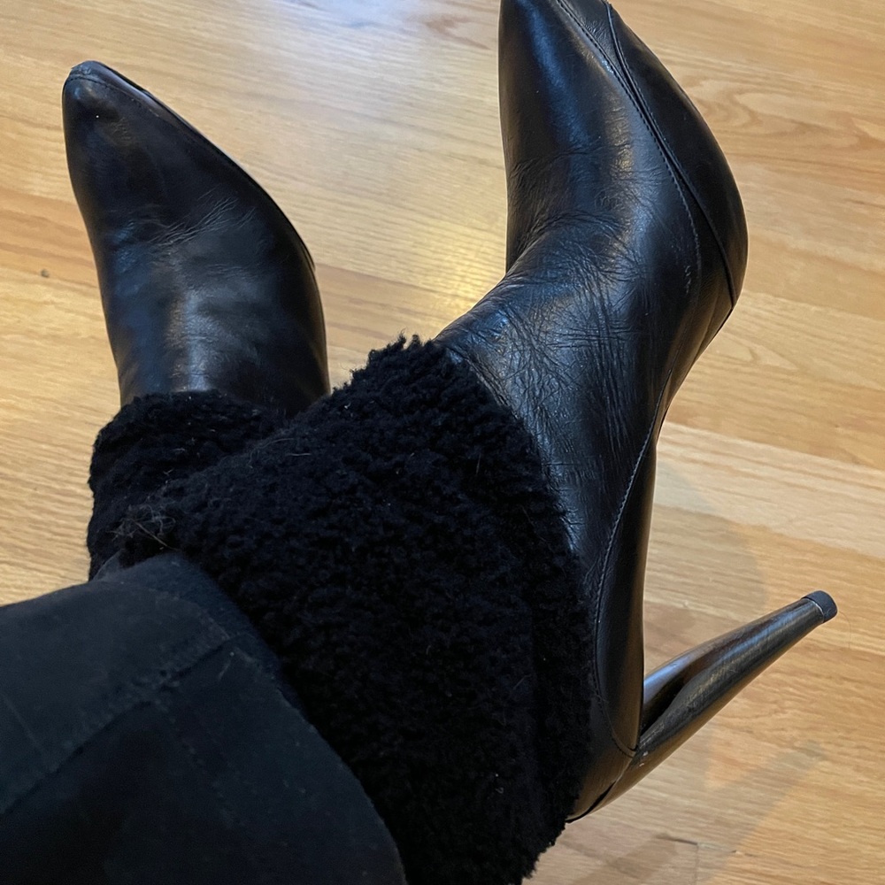 Aut Alexander McQueen shearling/leather boots/booties/ shoes/ heels!